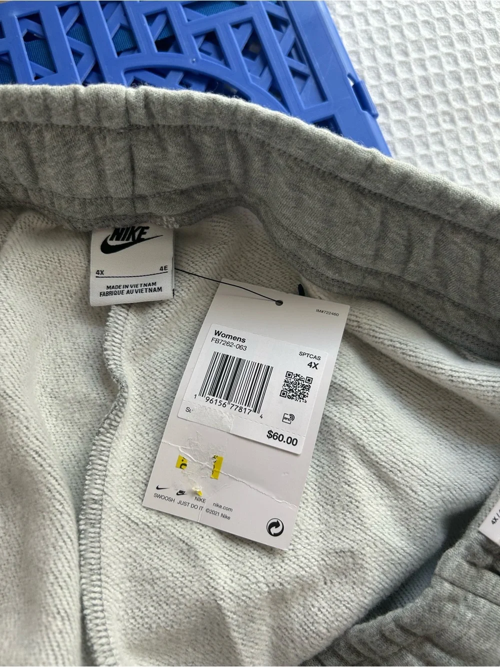 Nike Sportswear Women’s 4X Gray Fleece Sweatpants Mid Rise Full Length NWT
